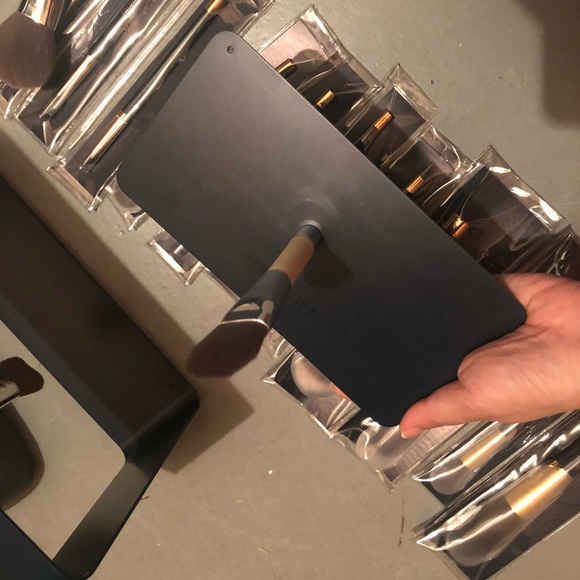 Magnetic brush set - Picture 3 of 6